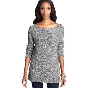 VINCE CAMUTO Long
Sleeve Boat Neck Tunic Knit Sweater, Black White